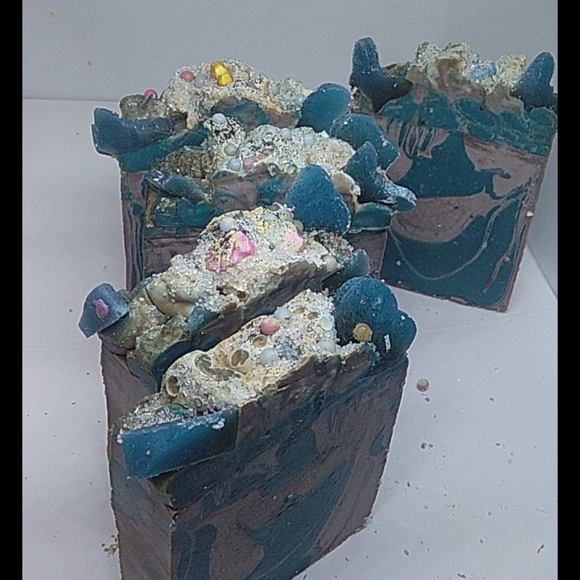 Blueberries Black Raspberry Scented 2 soap bars - Picture 2 of 4